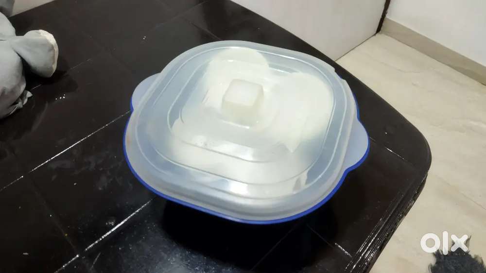 Microwave idli & aluminium idli maker, Luv lap bottle and egg boiler,