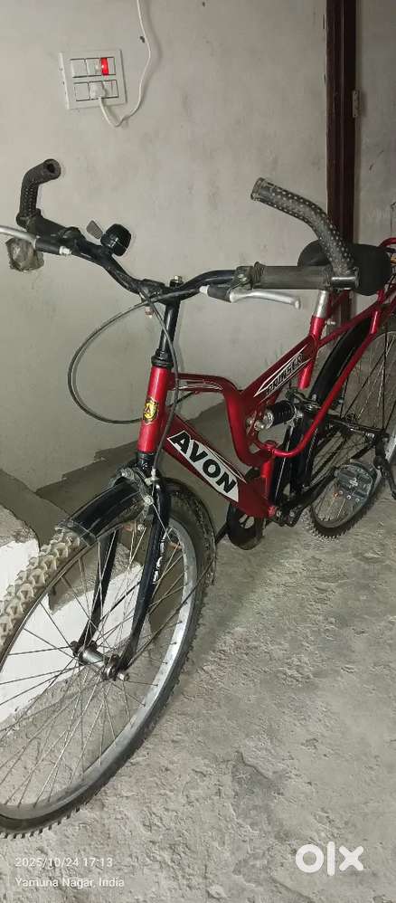 AVON CRUISER BYCYCLE