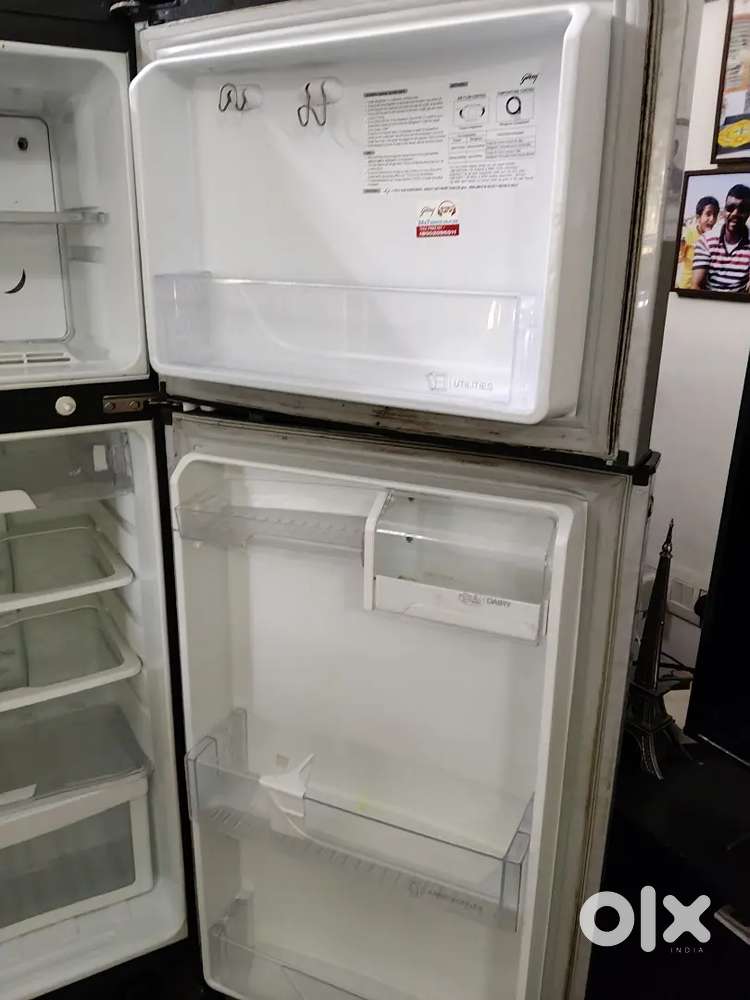 Godrej (eon) 240 Litres