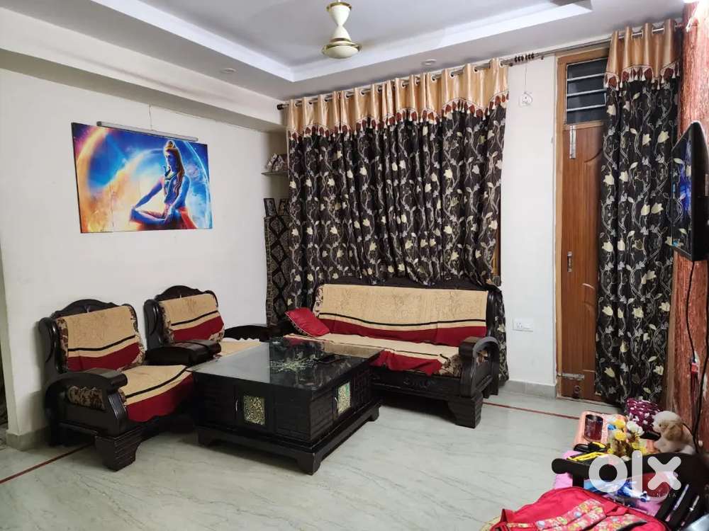 4 BHK BEAUTIFUL FLAT