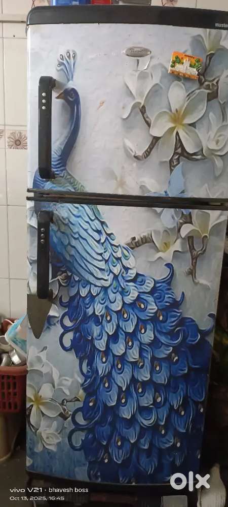 Fridge of whirlpool