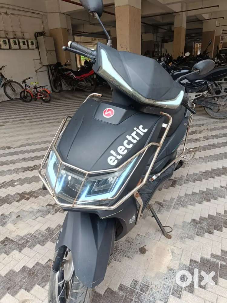 Hero Electric Atria 2021 ( Home-Charging Battery)