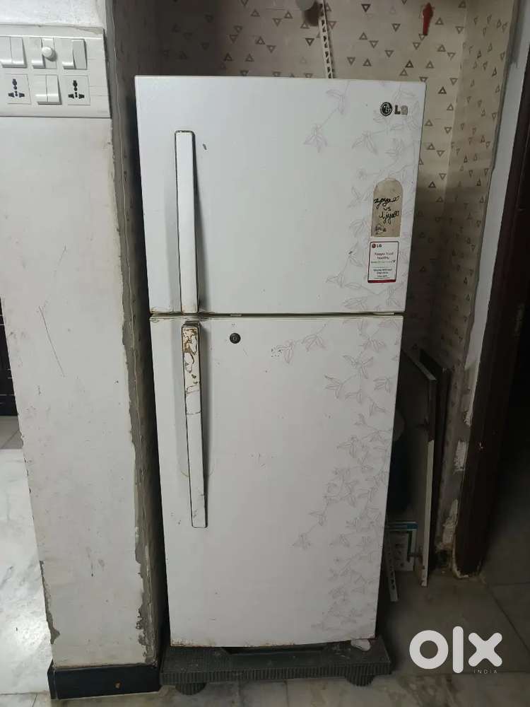 LG refrigerator