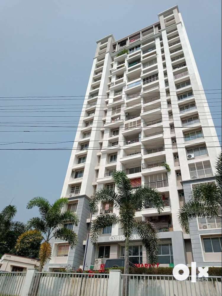 Semifurnished 3BHK apartment ready for sale in Peroorkada