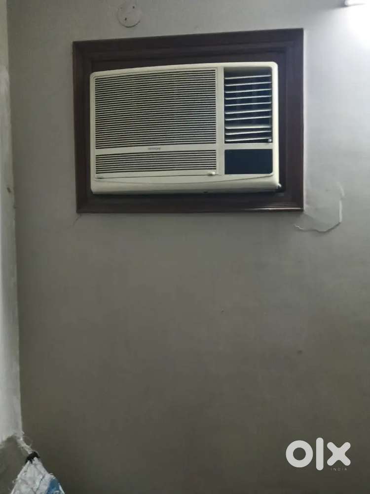 Hitachi ac 1.5 ton 5 star