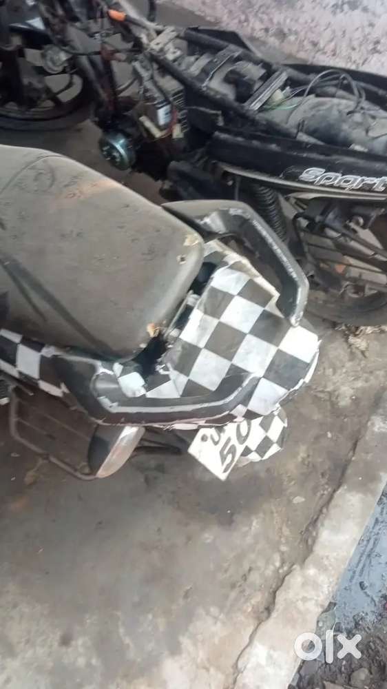 Thoda condition kharab hai