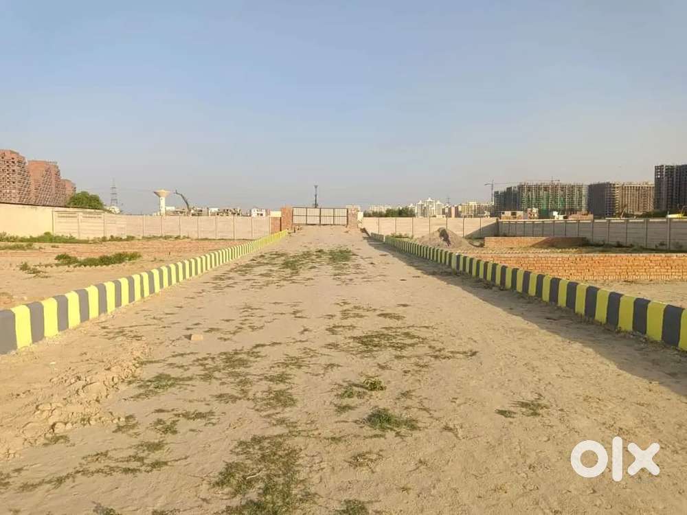 Lucknow me kailasha enclave approved society Se najdeek plot