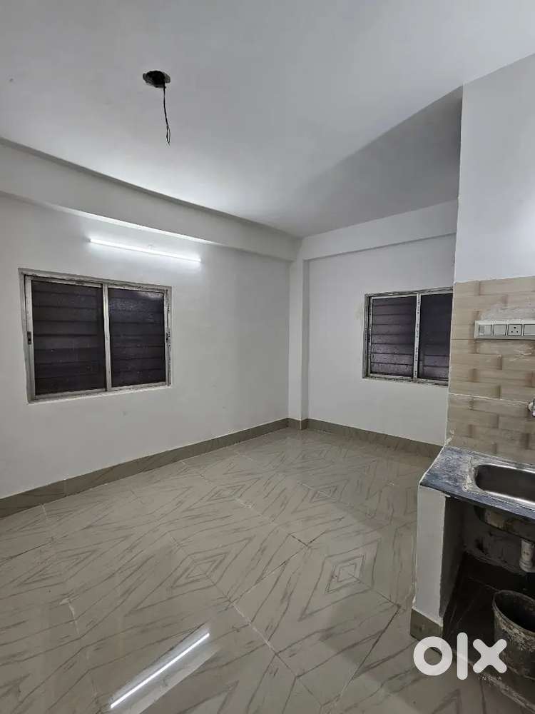 Flat at Just 8 Lakhs in Chingrighata NO BROKARAGE