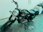 Royal Enfield bullet ,Standard old model but new in condition