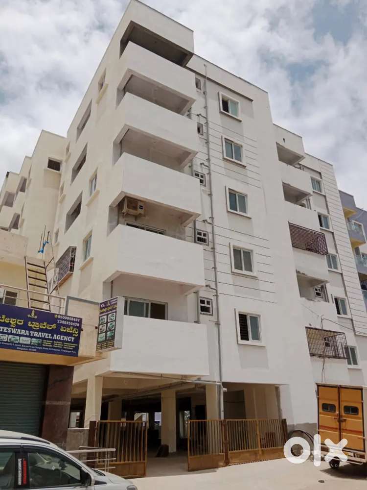 Newly Construced flats are available for sale at kr puram