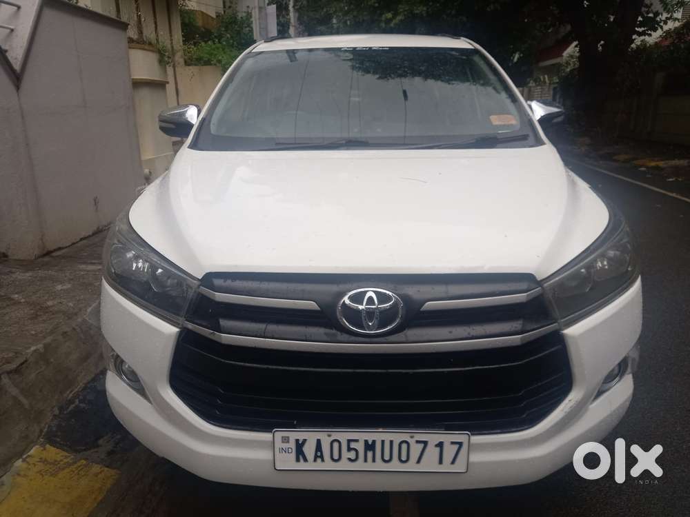 Toyota Innova Crysta 2.4 G MT, 2016, Diesel