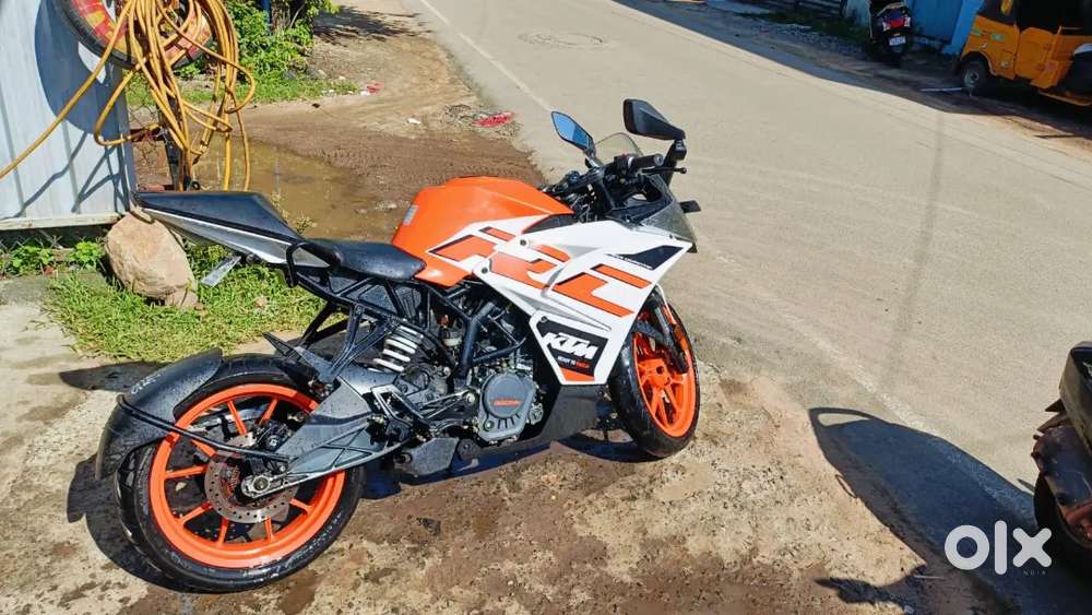 KTM RC 125 (2020)