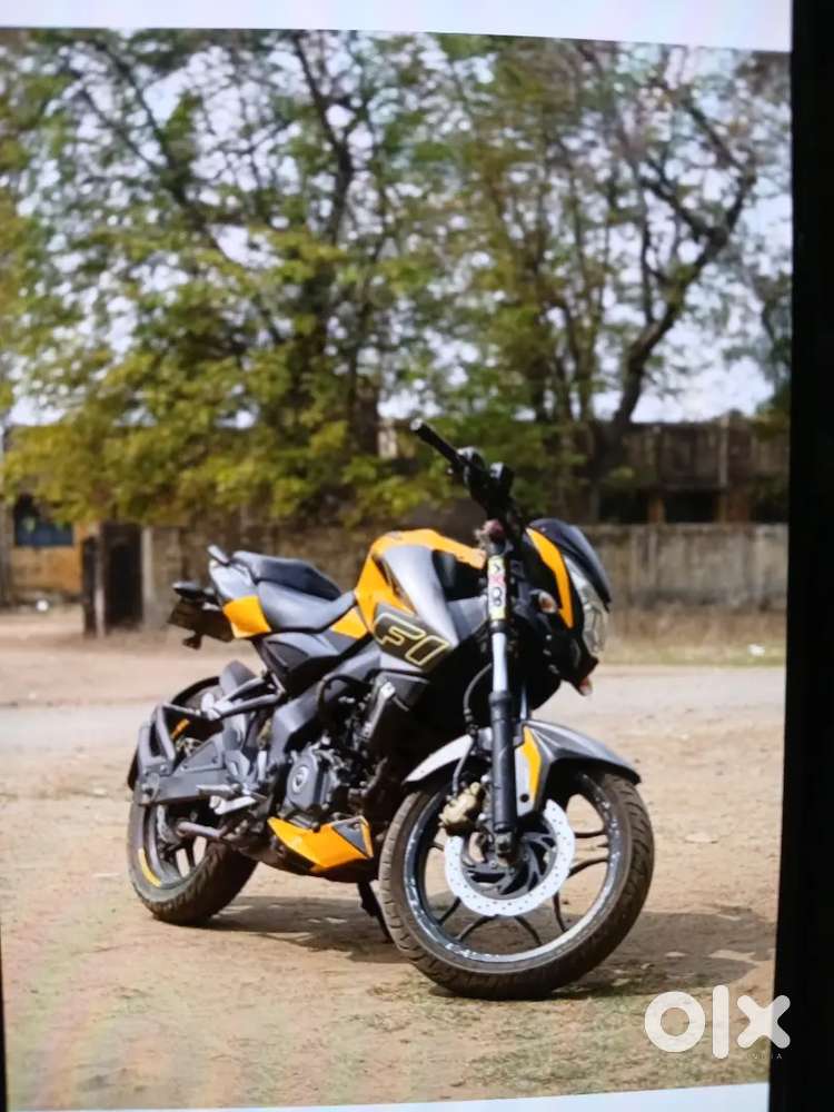 Good condition,, original read colour but modify yellow