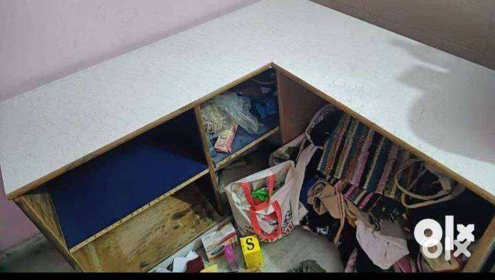 heavy multipurpose L shape counter study table with 6 racks sangwan