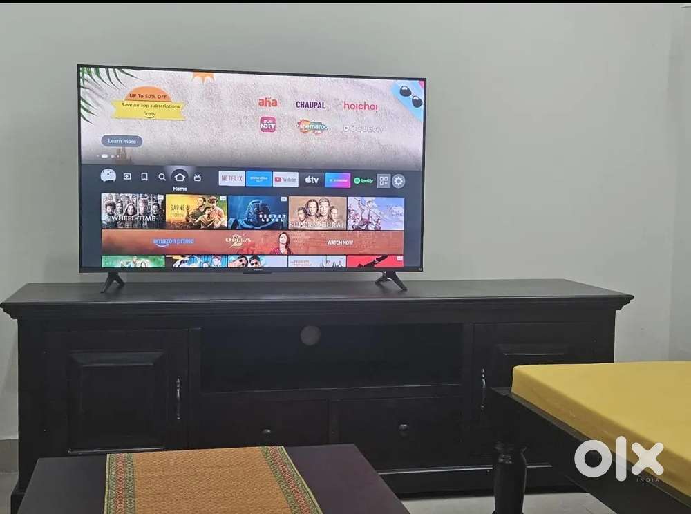 50-Inch 4K Ultra HD Smart TV – Excellent Condition”