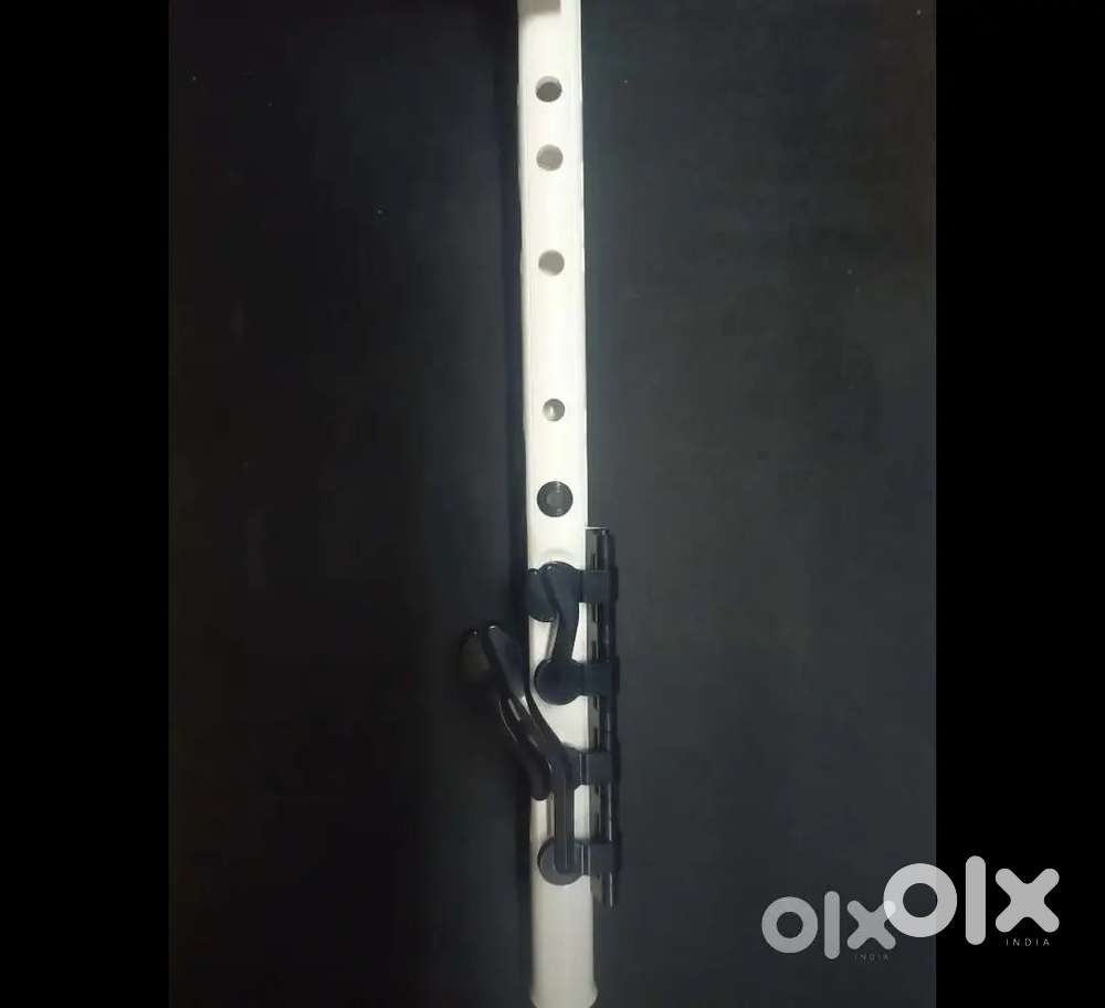 Yamaha YVS-120 Alto Venova wind instrument