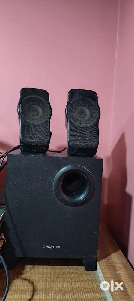 Creative speaker with boofer