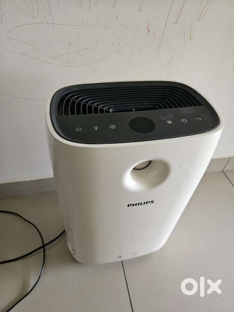 Philips air Purifier - ac 2887