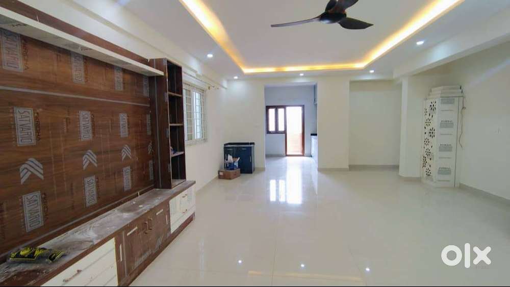 3BHK Semi-Furnished Apartment for Lease  1480 Sqft