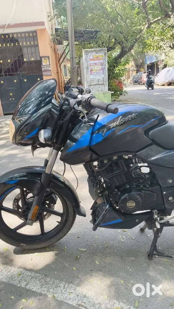 Bajaj pulsar 150 Twin Disc 2023