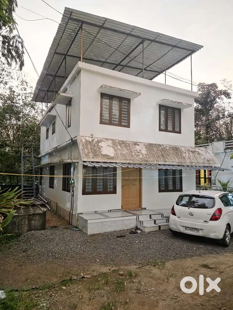 Brand new house for Rent in Paippad, Changanacherry 2BHK first floor