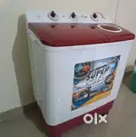 Good condition semi automatic washing machine