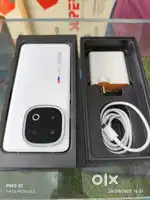 iQOO 13 12/256 11 month warranty