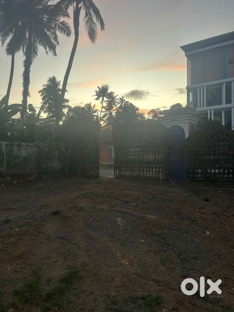 120 cents Commercial Land for RENT / LEASE  Kochaar Road main road