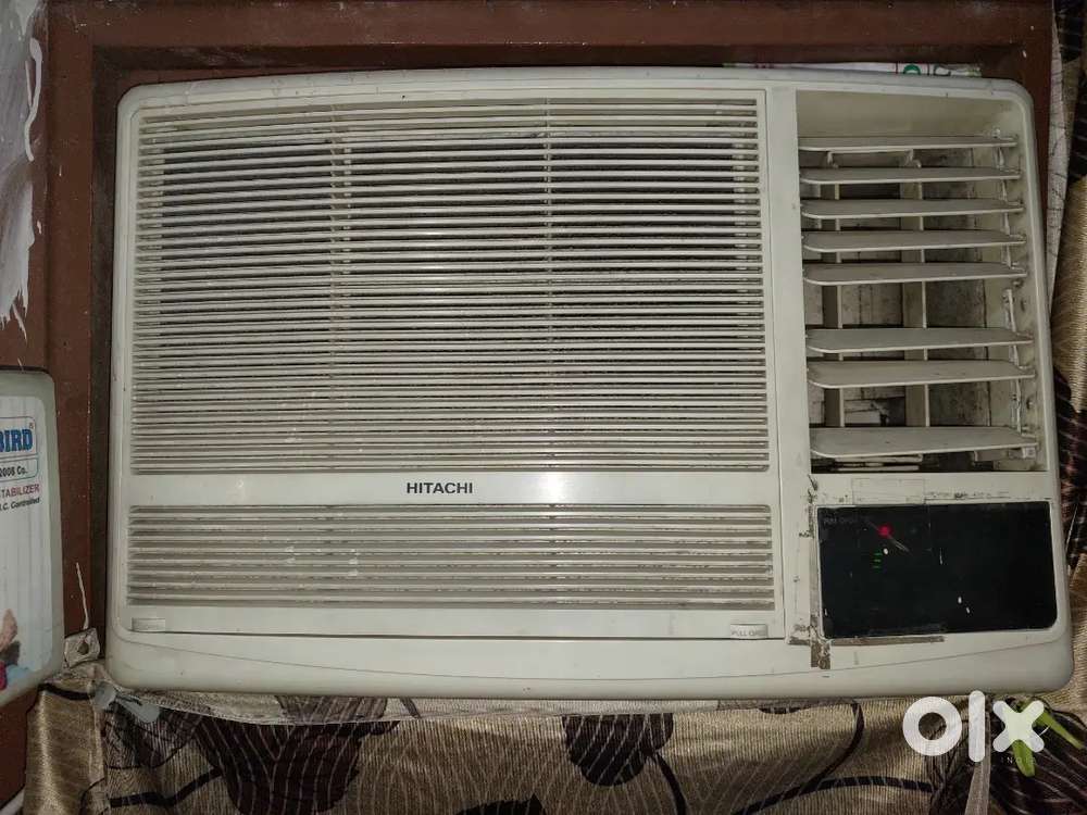 Hitachi AC