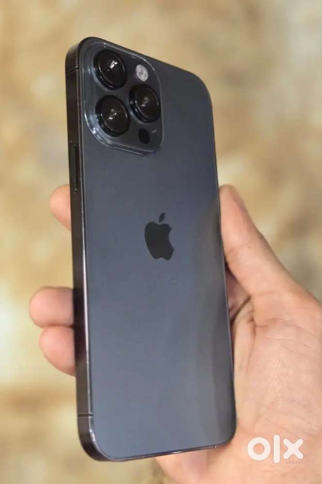 Iphone 14pro max black colour in superb condition 256gb contact me now