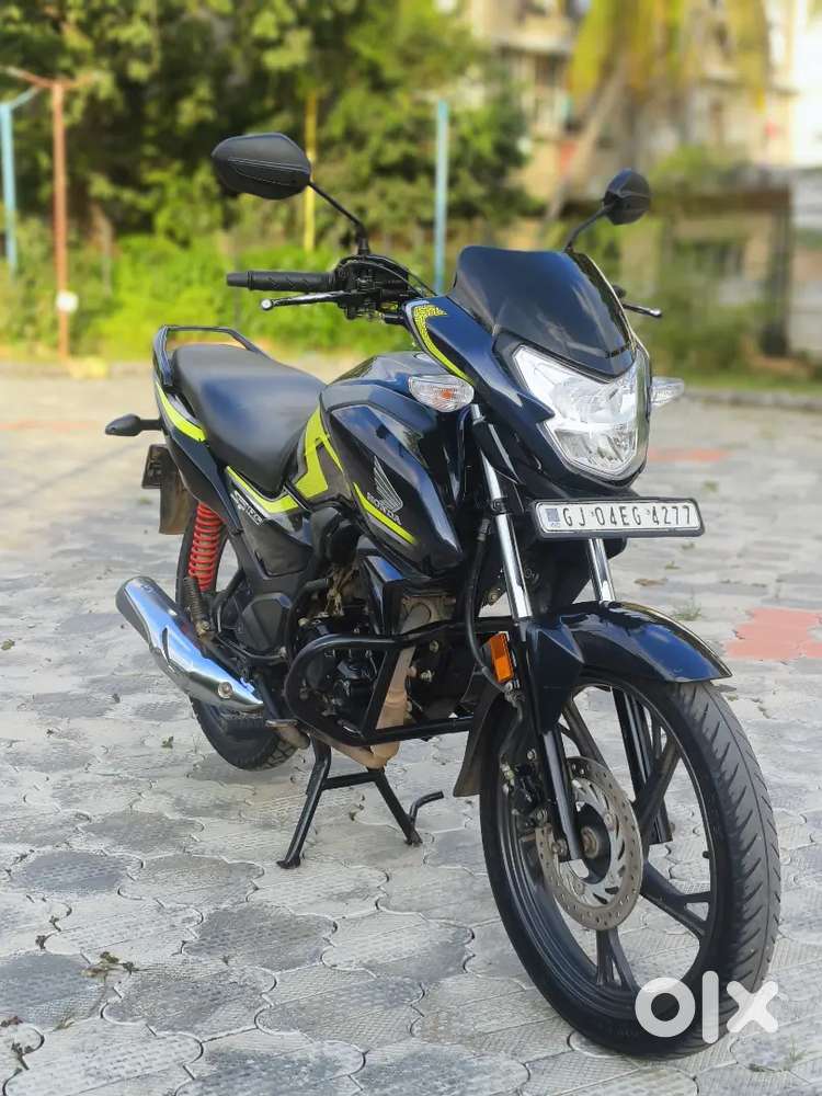 Honda Shine SP-125 (DP-9,999/-)