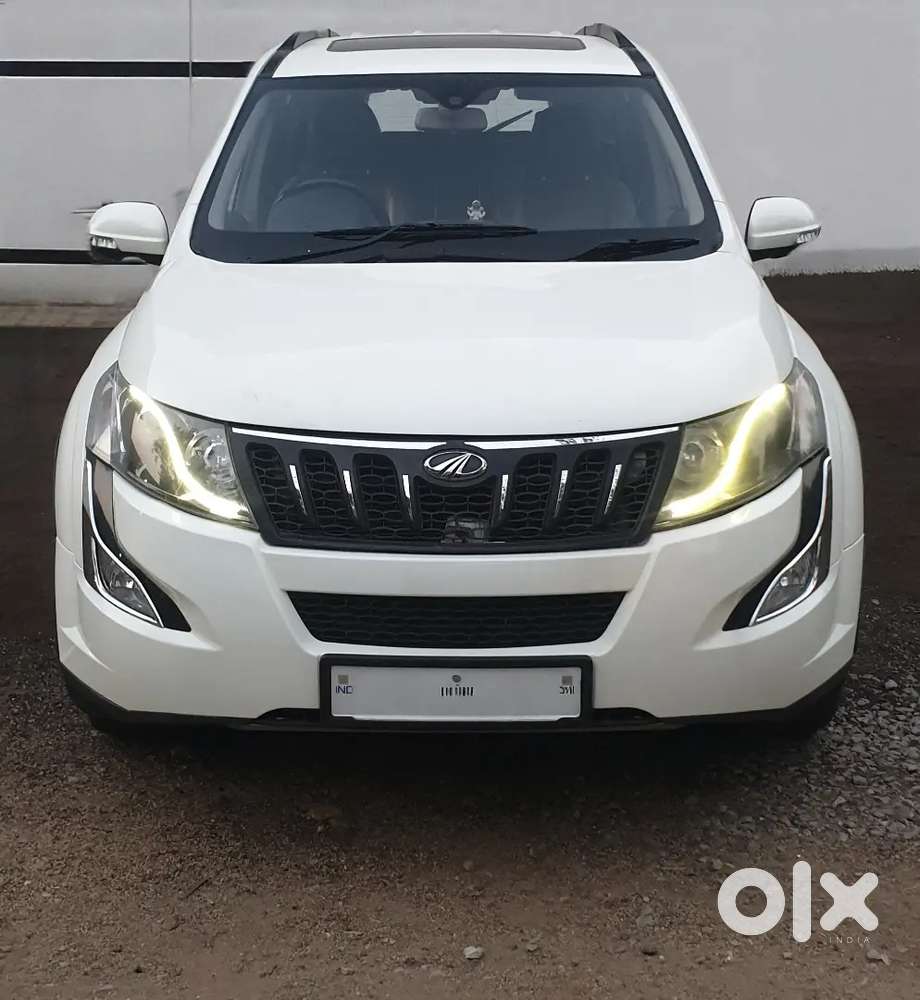 Mahindra XUV500 2017 TOPEND VARIENT W10