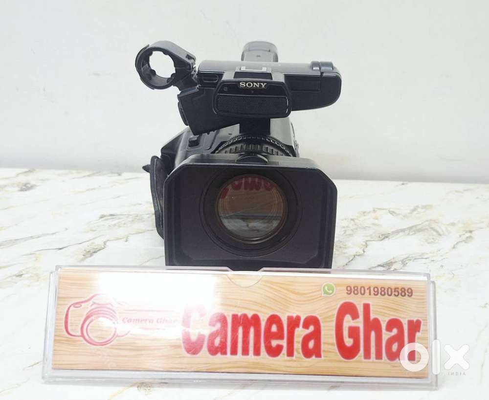 Sony HXR-NX100 Full HD Professional Camcorder  Excellent Condition