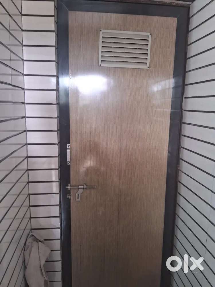 Row.house makan from arbudangar