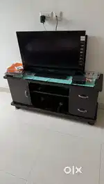TV unit with drawers, racks and showcase