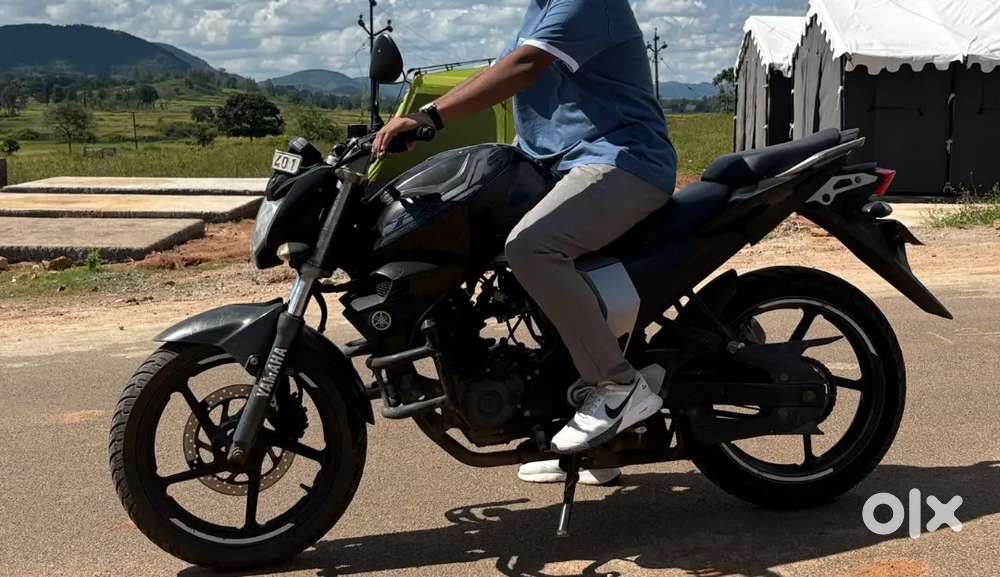 Fz v2 very good condition