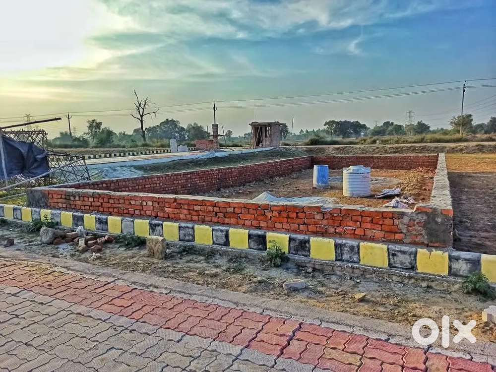 गोल्फ सिटी के पास प्लॉट लें बैंक लोन के साथ तुरंत घर बनाकर रहने योग्य