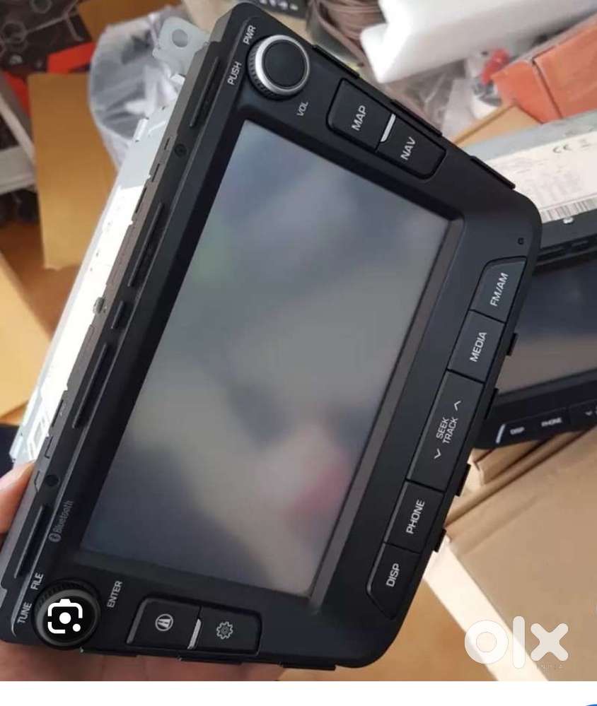 Hyundai creta music system screen