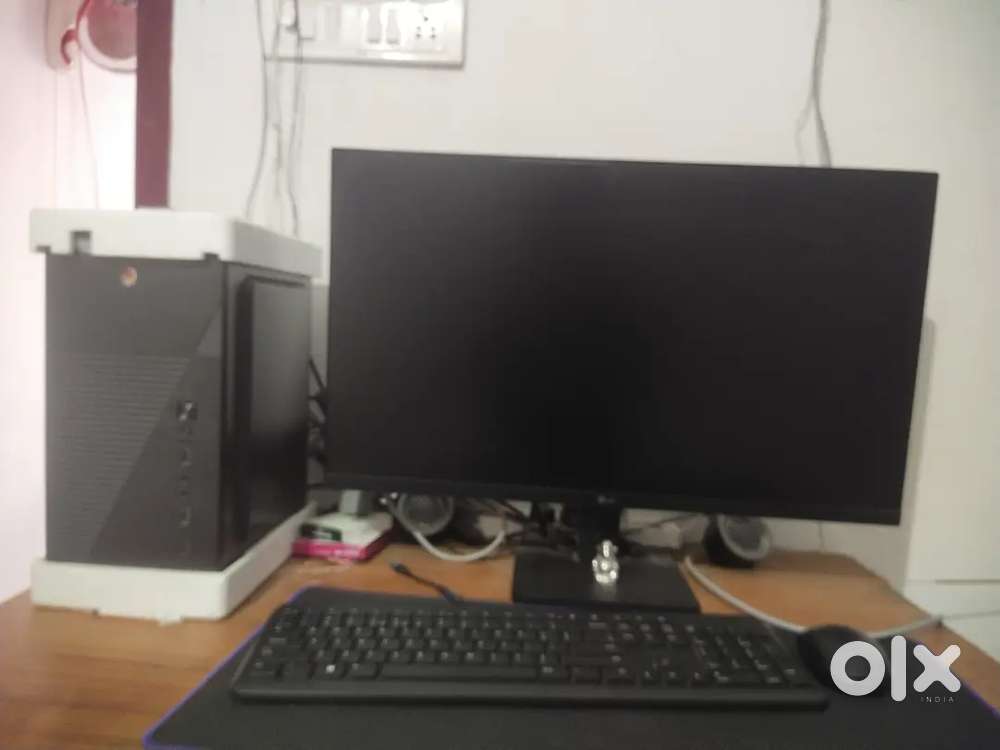 Lg monitor with assemble CPU