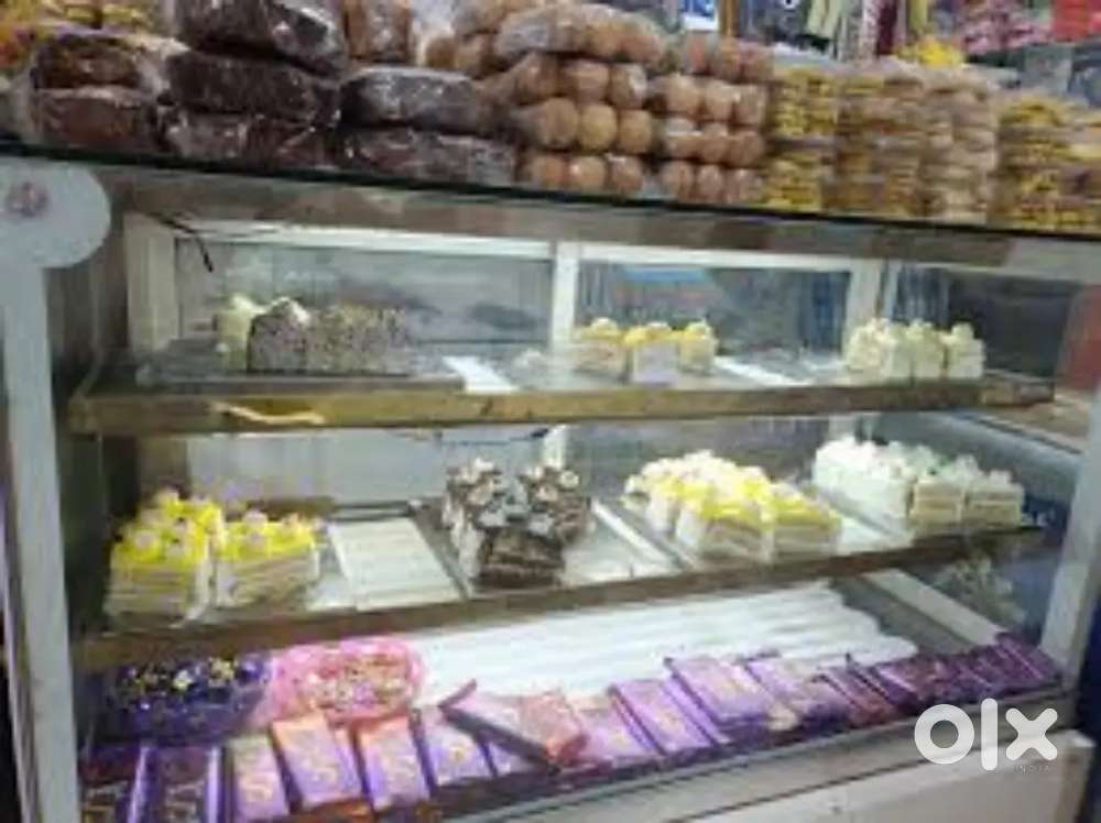 Need cashier and supervisor for bakery
