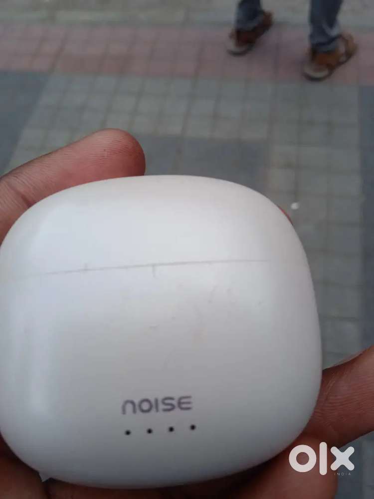 Noise ear buds only for 1500