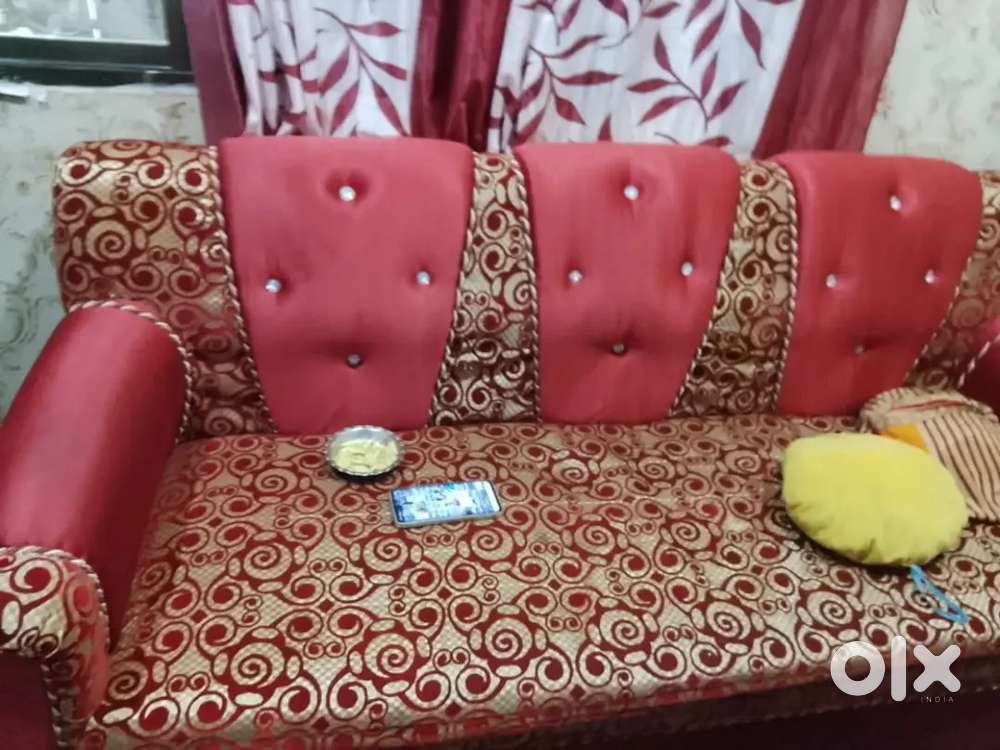 Selling sofa