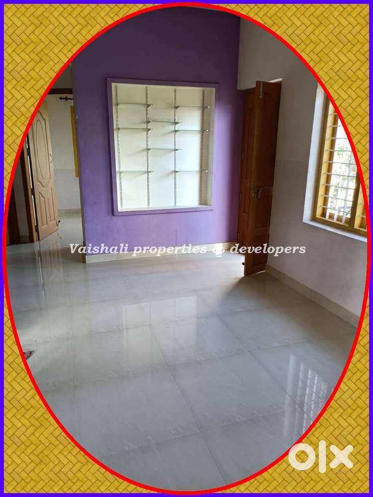 2 bhk Upstairs of a house in NEAR Meenchantha - RENT