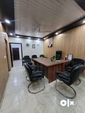 900 sq ft 1st floor office space for rent in chattarpur near Main Road