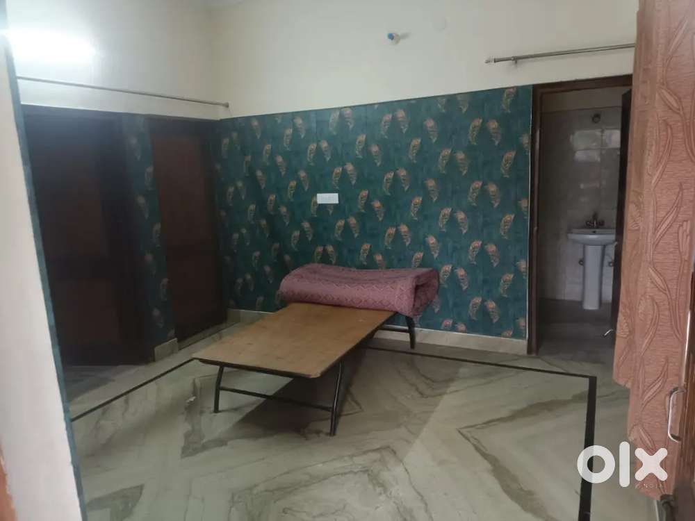 1 Beautiful room  24/7 inverter electricity facility