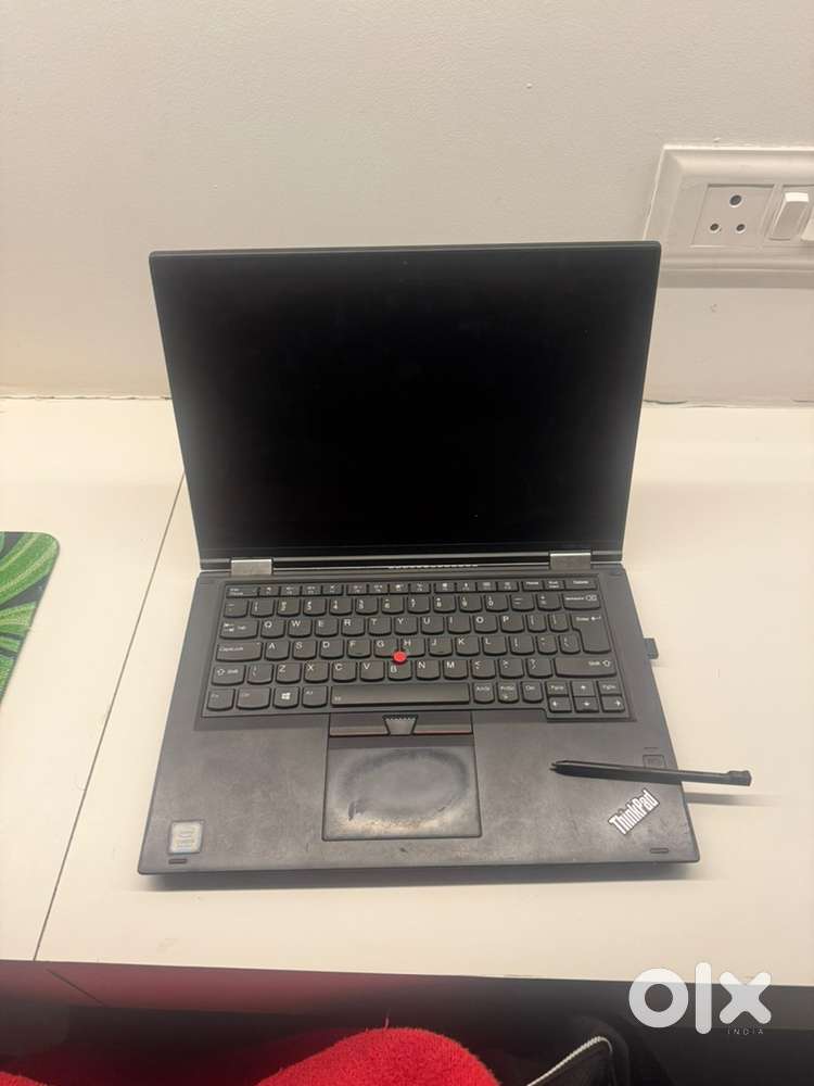 Lenovo X380 Yoga (i5 / 8GB / 256GB SSD / Touch + 360°