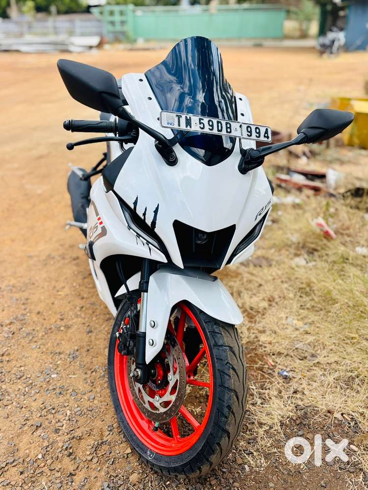 95% perfect condition R15 v4