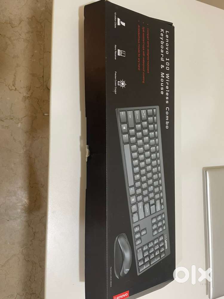 Monitor 22 inch + Keyboard + Mouse (Lenovo)