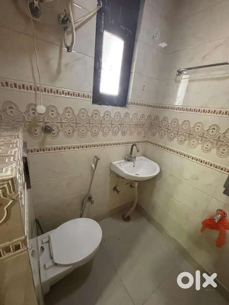 3bhk flat in rajendra park . Nera by pnb