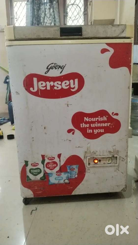 Godrej deep freezer